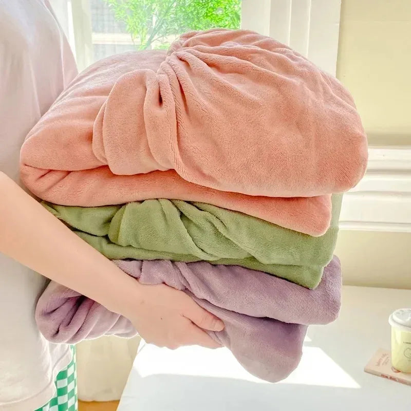 Premium flannel + coral fleece fabric for ultra-soft comfort.