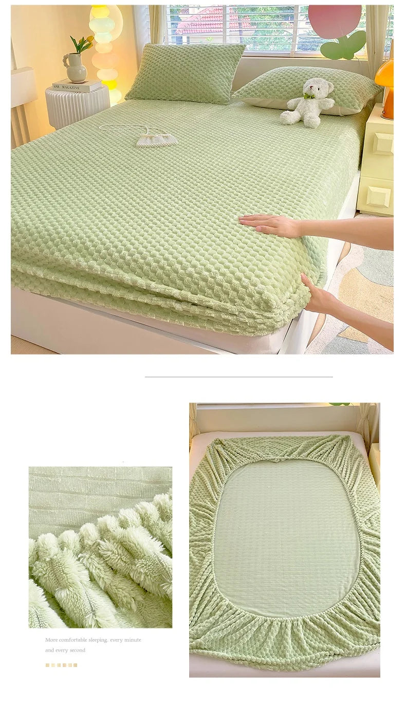 Warm Fitted Sheet Soft Velvet Bed Cover – Double Bedsheet Winter Mattress Protector Bed Linen (Pillowcase Sold Separately)