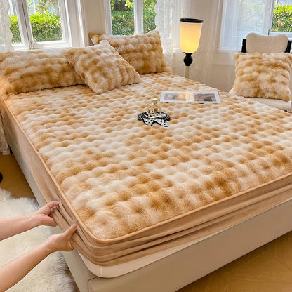 Rabbit Plush Fitted Sheet – Thick Coral Fleece Mattress Cover, Super Soft Warm Bedding for Autumn & Winter (Single Size)