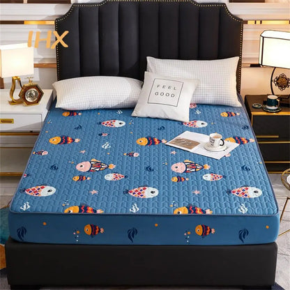 Waterproof Thicken Mattress Pad Protector | Skin-Friendly Durable Fitted Sheet Bed Cover | Latex Mat Cover 150x200 / 160x200 / 180x200