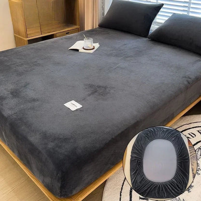 Soft Warm Plush Fitted Sheet – Elastic Mattress Cover Fluffy Coral Fleece Bed Linen for Winter, Luxury Double Bed Bedding