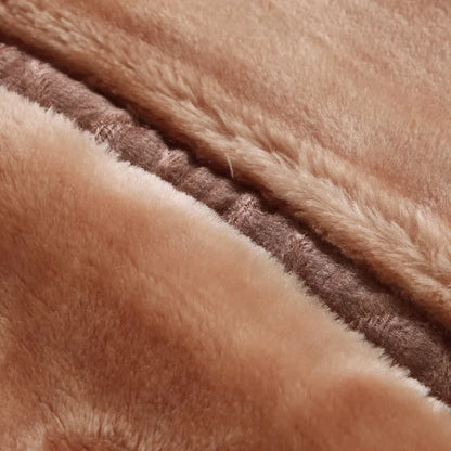 Ultra Soft Rose Throw Blanket – Cozy Heavy Microfiber Fleece for Bed, Sofa & Dormitory