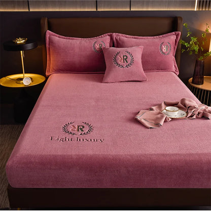 Winter Warm Solid Flannel Fitted Sheet | Elastic Band Mattress Protector | King Size 180x200cm | Milk Velvet Bed Sheet