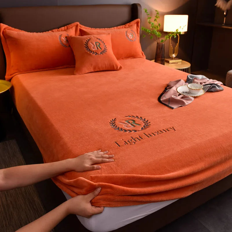 Winter Warm Solid Flannel Fitted Sheet | Elastic Band Mattress Protector | King Size 180x200cm | Milk Velvet Bed Sheet