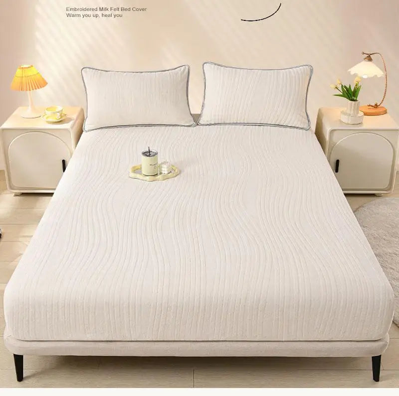 Luxury Carved Milk Velvet Fitted Sheet – Ultra Soft Thickened Mattress Protector for Winter