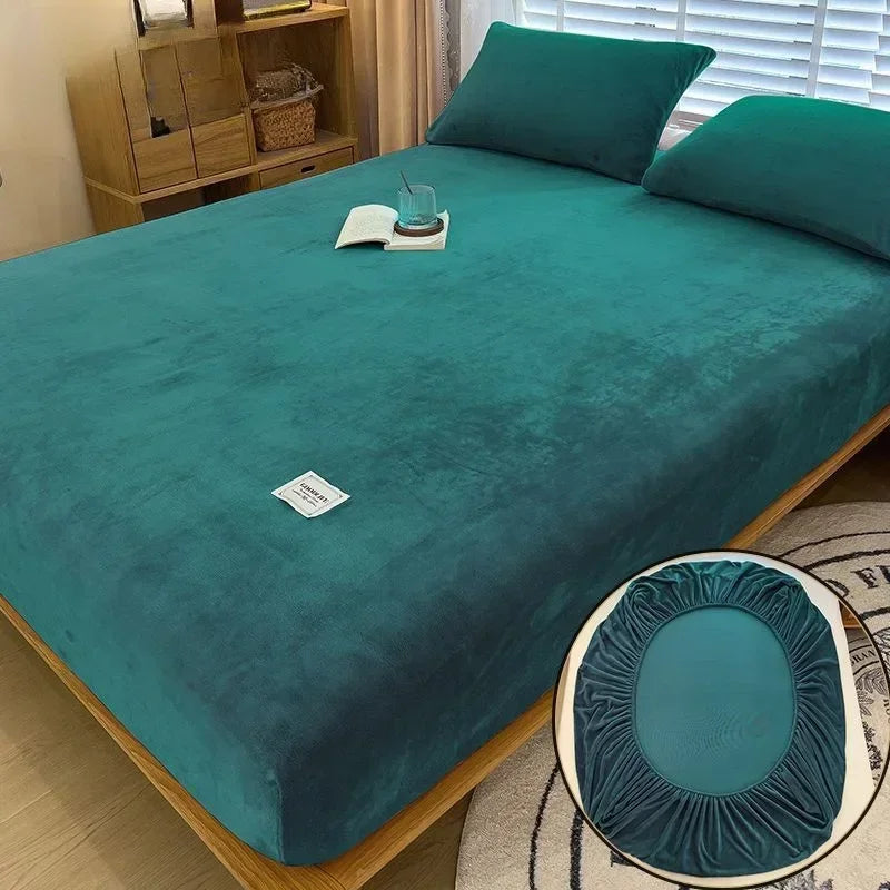 Soft Warm Plush Fitted Sheet – Elastic Mattress Cover Fluffy Coral Fleece Bed Linen for Winter, Luxury Double Bed Bedding
