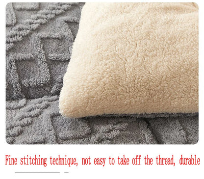 Super Thick Winter Warm Blanket – Artificial Lamb Cashmere Weighted Quilt Comforter for Bed