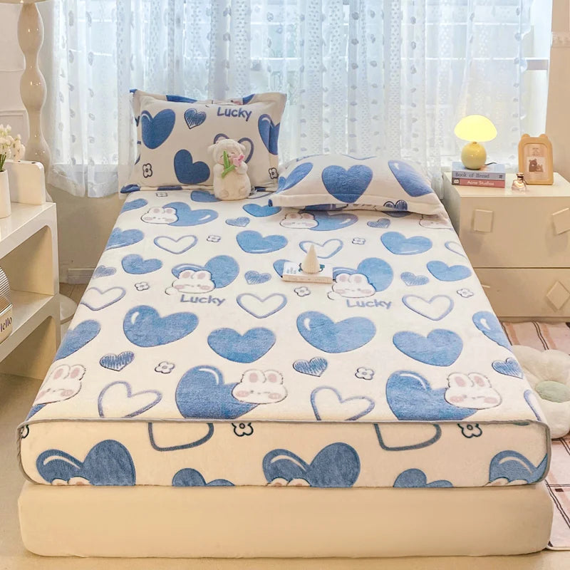 New Snowflake Velvet Fitted Sheet – Winter Warm Cartoon Print Bed Cover for Bedroom & Apartment