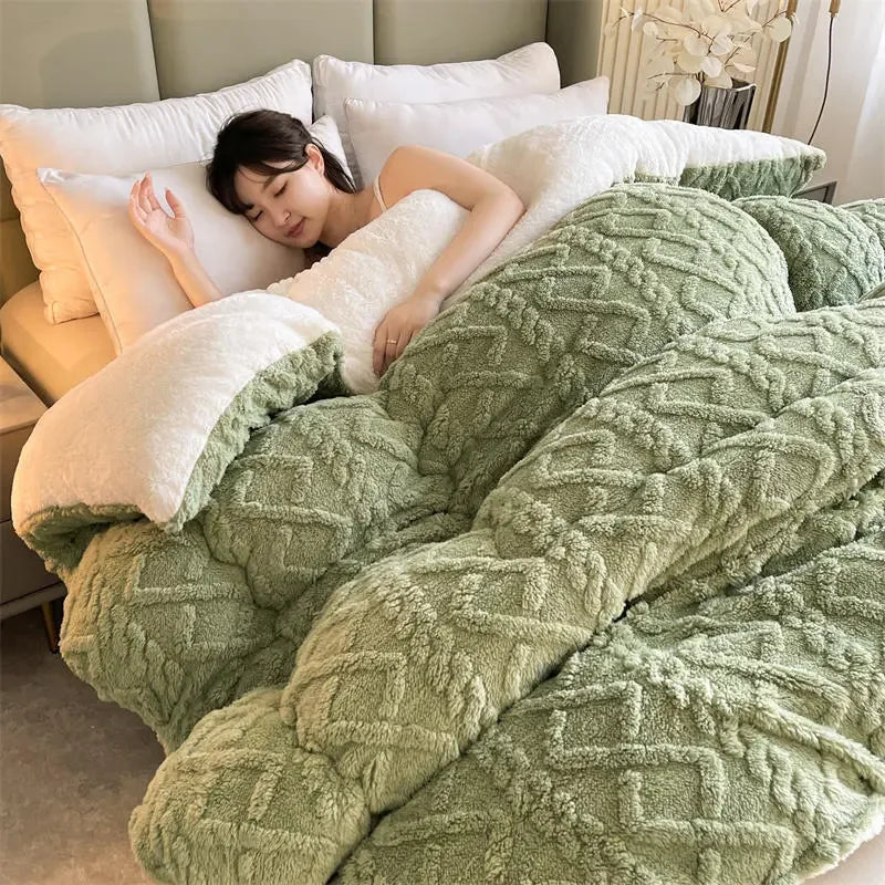Warm Winter Super Thick Blanket Quilt – Artificial Lamb Cashmere Weighted Comforter for Bed