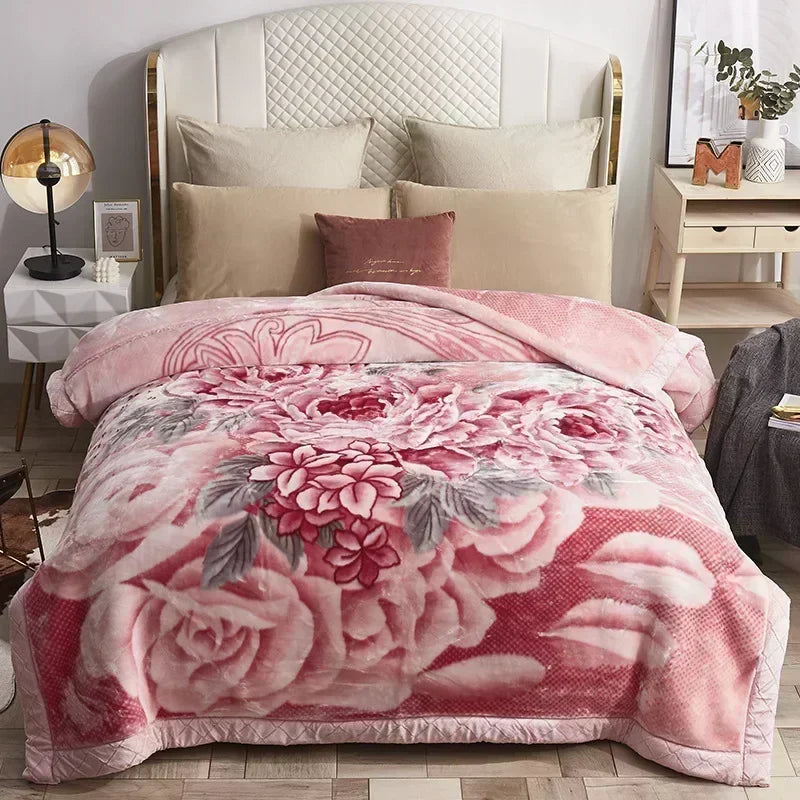 European Style Warm Raschel Blanket – Thickened Weighted Winter Comforter & Double-Sided Duvet