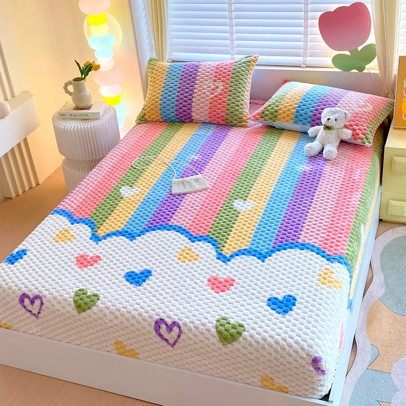 Warm Fitted Sheet Soft Velvet Bed Cover – Double Bedsheet Winter Mattress Protector Bed Linen (Pillowcase Sold Separately)