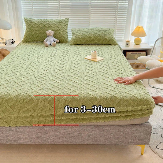 3D Embossed Velvet Bed Cover – Winter Warm Fitted Mattress Protector & Thickened Bedsheet