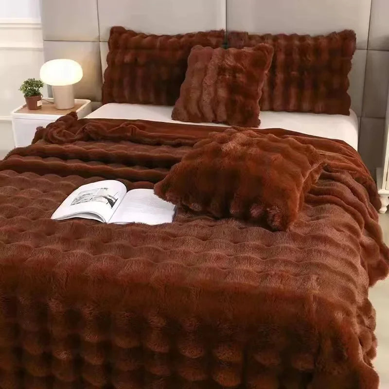 Double-Sided Faux Rabbit Fleece Blanket – Ultra Soft Warm All-Season Throw for Bed, Sofa & Travel