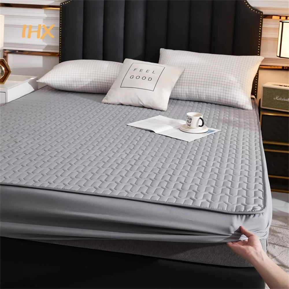 Waterproof Thicken Mattress Pad Protector | Skin-Friendly Durable Fitted Sheet Bed Cover | Latex Mat Cover 150x200 / 160x200 / 180x200