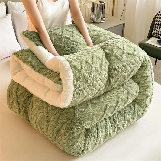 Warm Winter Super Thick Blanket Quilt – Artificial Lamb Cashmere Weighted Comforter for Bed