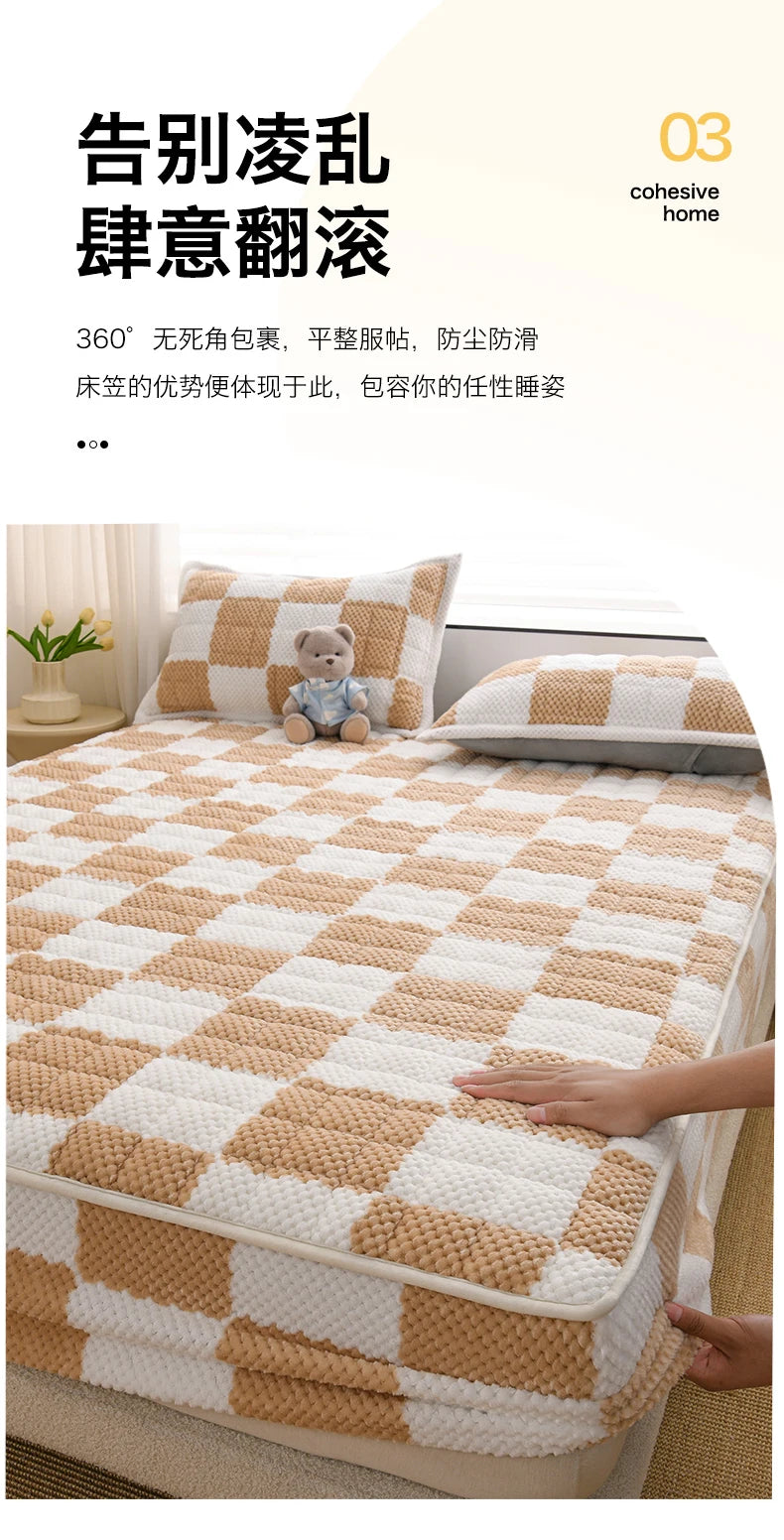 Winter Fleece Mattress Protective Cover | Thickened Milk Fleece Fitted Sheet | Padded Plaid 3-Piece Set
