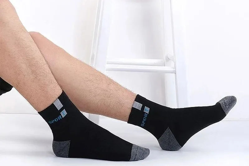 Men’s Socks – Sweat-Absorbing, Deodorant, Winter Business & Sports Stockings