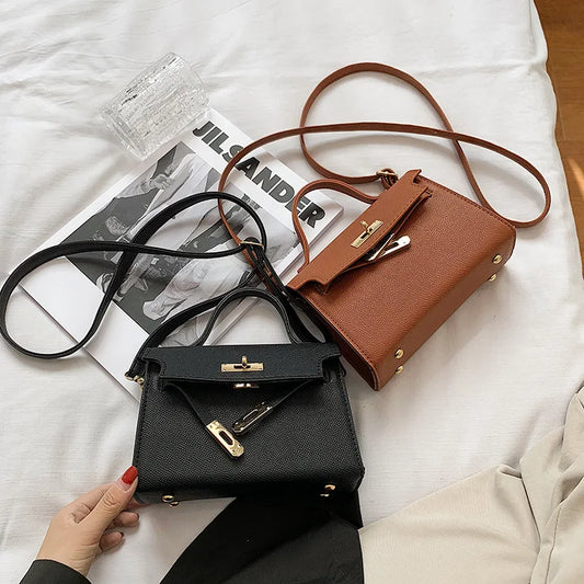 Style Women’s Shoulder Bag with Lock Closure – Trendy Embossed Crossbody Bag for Women