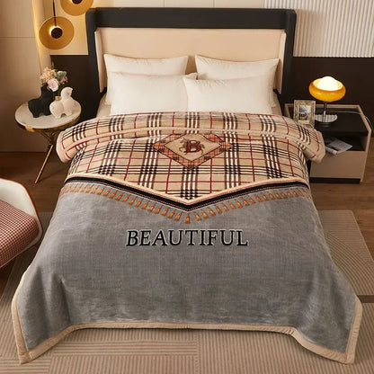 Double Layer Winter Plush Blanket – Thick Soft Warm Fluffy Fleece Quilt 150x200cm