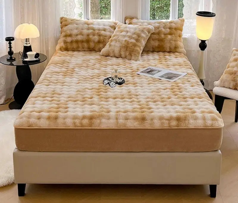 Rabbit Plush Fitted Sheet – Thick Coral Fleece Mattress Cover, Super Soft Warm Bedding for Autumn & Winter (Single Size)