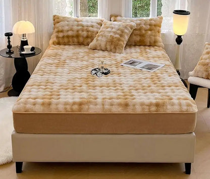 Rabbit Plush Fitted Sheet – Thick Coral Fleece Mattress Cover, Super Soft Warm Bedding for Autumn & Winter (Single Size)