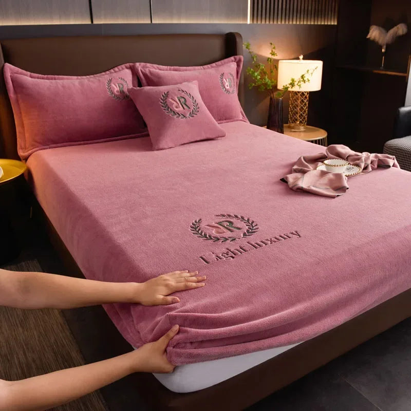 Winter Warm Solid Flannel Fitted Sheet | Elastic Band Mattress Protector | King Size 180x200cm | Milk Velvet Bed Sheet