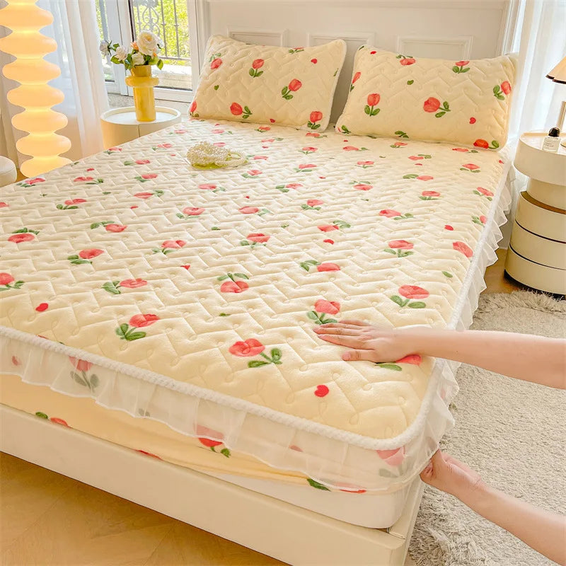 Fitted Sheet Winter Thickened Padded Three-Piece Set – Non-Slip Mattress Protective Cover