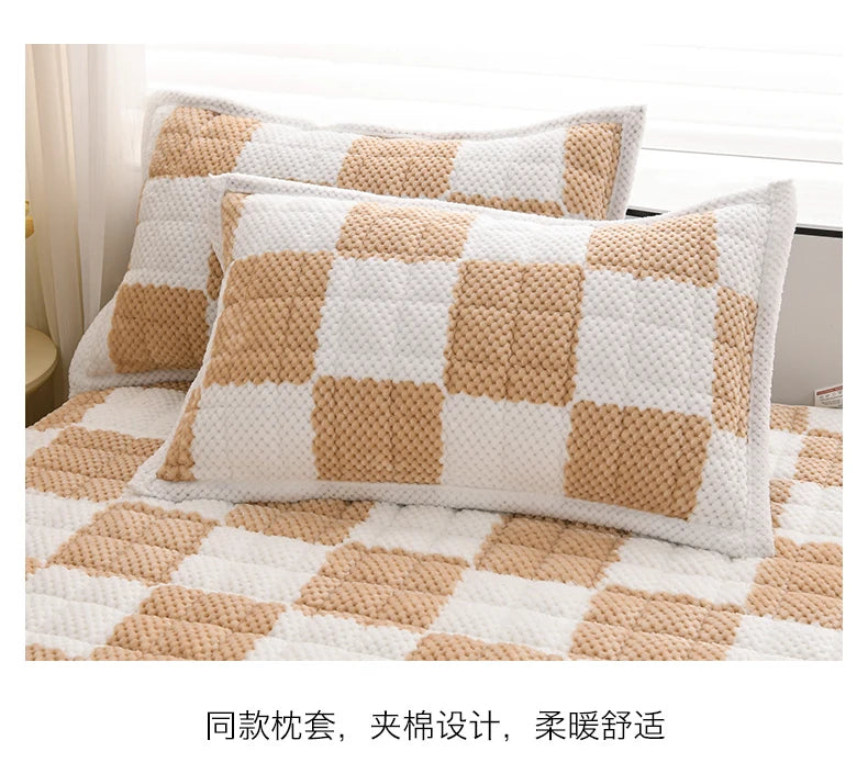 Winter Fleece Mattress Protective Cover | Thickened Milk Fleece Fitted Sheet | Padded Plaid 3-Piece Set