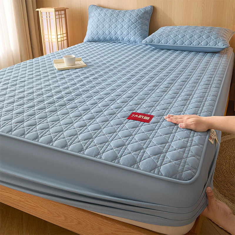 Class A Waterproof Antibacterial Mattress Cover | Mite-Resistant Padded Bed Sheet | Four-Season Universal Bed Cover