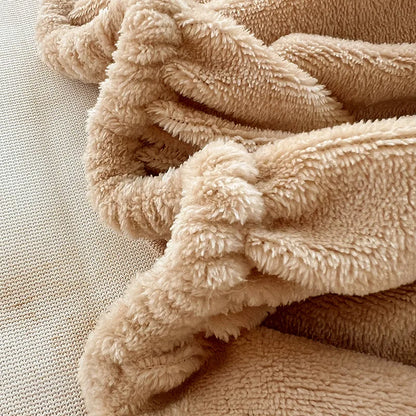 Rabbit Plush Fitted Sheet – Thick Coral Fleece Mattress Cover, Super Soft Warm Bedding for Autumn & Winter (Single Size)