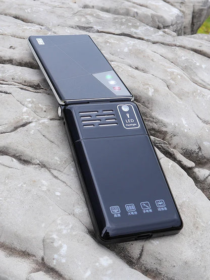 Flip Mobile Phone – Unlocked Clamshell Cellphone with MP3, Wireless FM, Torch & 4050mAh Long Battery