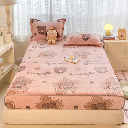 New Snowflake Velvet Fitted Sheet – Winter Warm Cartoon Print Bed Cover for Bedroom & Apartment