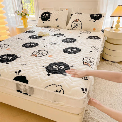 Fitted Sheet Winter Thickened Padded Three-Piece Set – Non-Slip Mattress Protective Cover