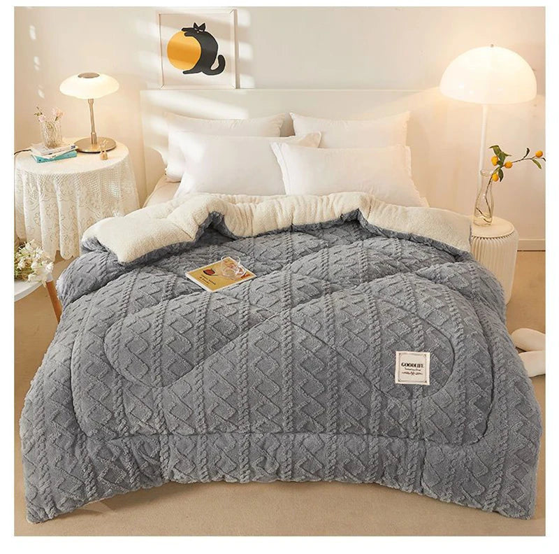 Super Thick Winter Warm Blanket – Artificial Lamb Cashmere Weighted Quilt Comforter for Bed