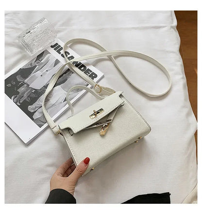 Style Women’s Shoulder Bag with Lock Closure – Trendy Embossed Crossbody Bag for Women