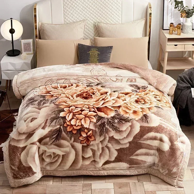 European Style Warm Raschel Blanket – Thickened Weighted Winter Comforter & Double-Sided Duvet