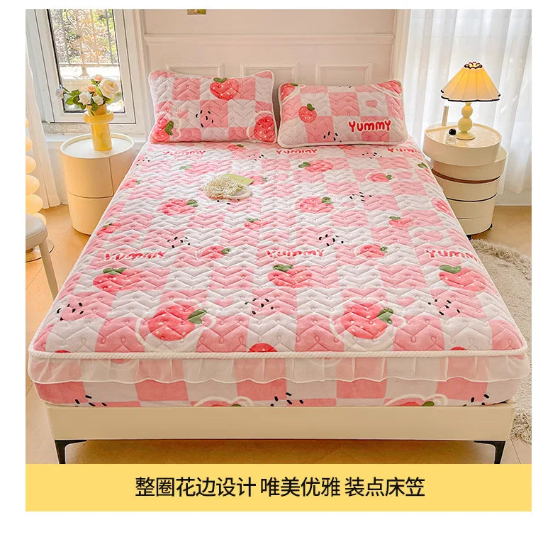 Fitted Sheet Winter Thickened Padded Three-Piece Set – Non-Slip Mattress Protective Cover