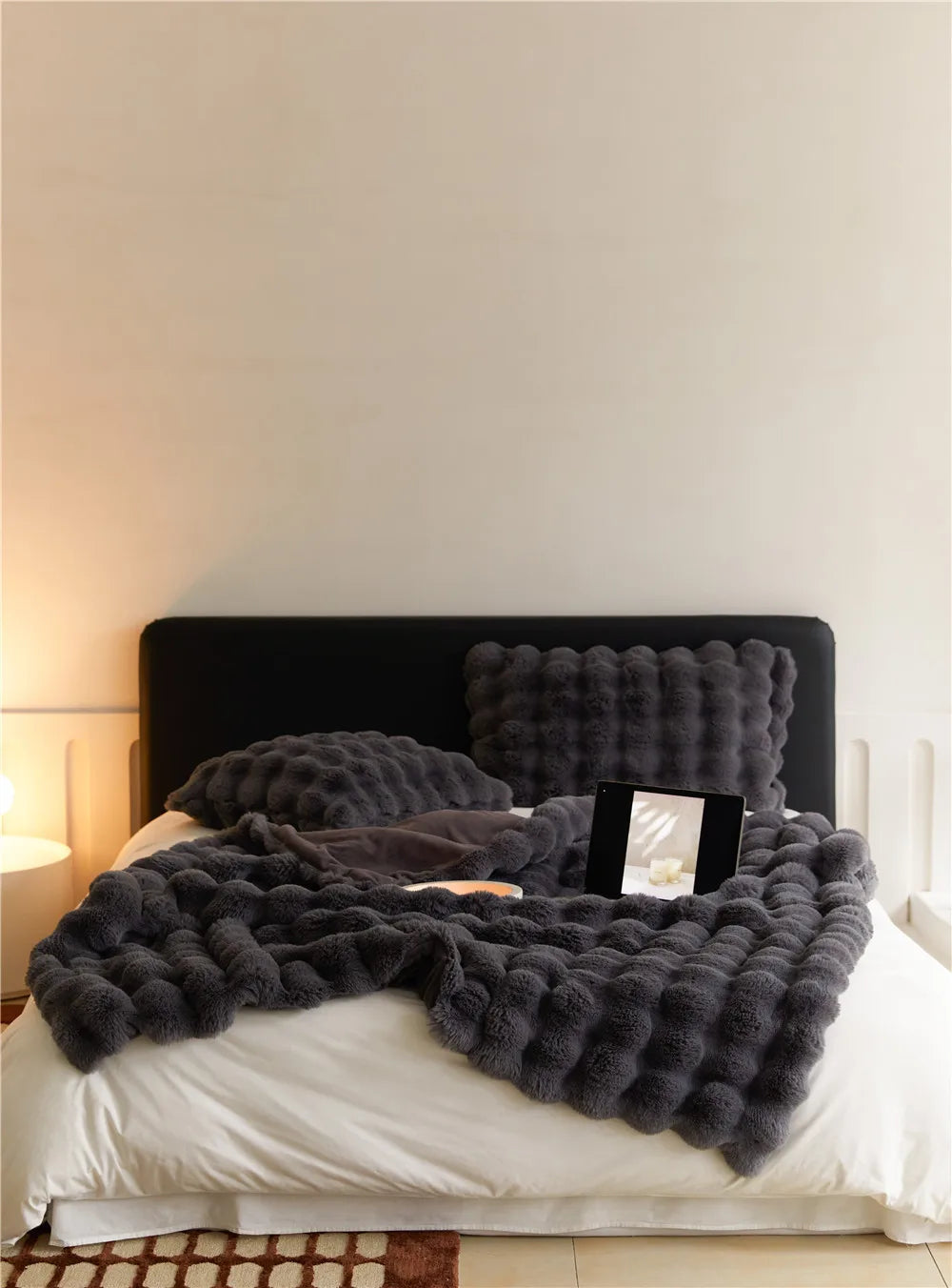 Double-Sided Faux Rabbit Fleece Blanket – Ultra Soft Warm All-Season Throw for Bed, Sofa & Travel
