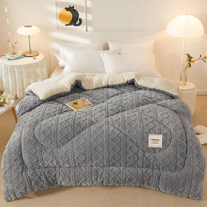 Super Thick Winter Warm Blanket – Artificial Lamb Cashmere Weighted Quilt Comforter for Bed