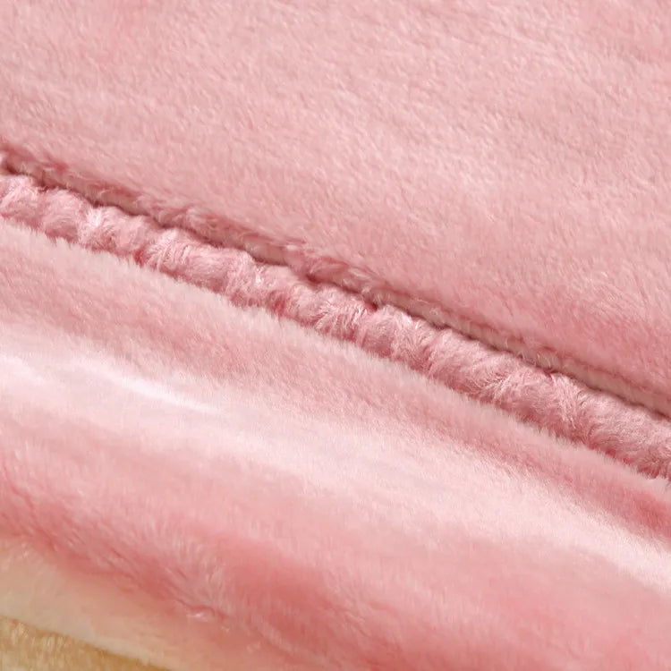 Ultra Soft Rose Throw Blanket – Cozy Heavy Microfiber Fleece for Bed, Sofa & Dormitory