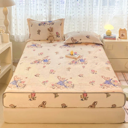 New Snowflake Velvet Fitted Sheet – Winter Warm Cartoon Print Bed Cover for Bedroom & Apartment