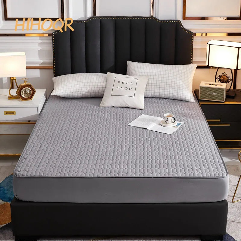 Waterproof Thickened Mattress Pad Protector – Skin-Friendly Durable Fitted Bed Sheet Cover, Latex Mat Cover (120x200 / 150x200 / 180x200)