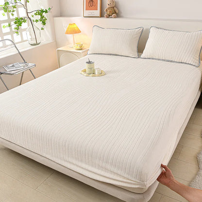 Luxury Carved Milk Velvet Fitted Sheet – Ultra Soft Thickened Mattress Protector for Winter