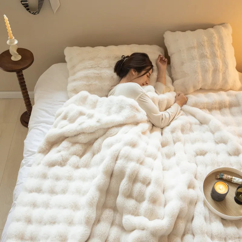 Double-Sided Faux Rabbit Fleece Blanket – Ultra Soft Warm All-Season Throw for Bed, Sofa & Travel