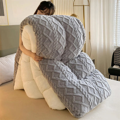 Super Thick Winter Warm Blanket – Artificial Lamb Cashmere Weighted Quilt Comforter for Bed