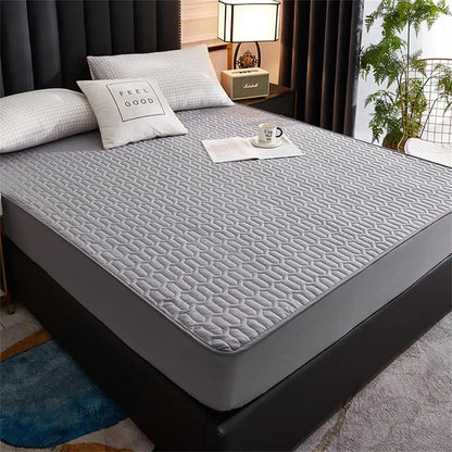 Waterproof Thicken Mattress Pad Protector | Skin-Friendly Durable Fitted Sheet Bed Cover | Latex Mat Cover 150x200 / 160x200 / 180x200