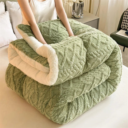 Super Thick Winter Warm Blanket – Artificial Lamb Cashmere Weighted Quilt Comforter for Bed