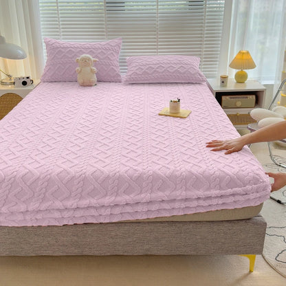 3D Embossed Velvet Bed Cover – Winter Warm Fitted Mattress Protector & Thickened Bedsheet