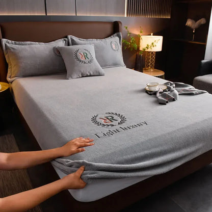 Winter Warm Solid Flannel Fitted Sheet | Elastic Band Mattress Protector | King Size 180x200cm | Milk Velvet Bed Sheet