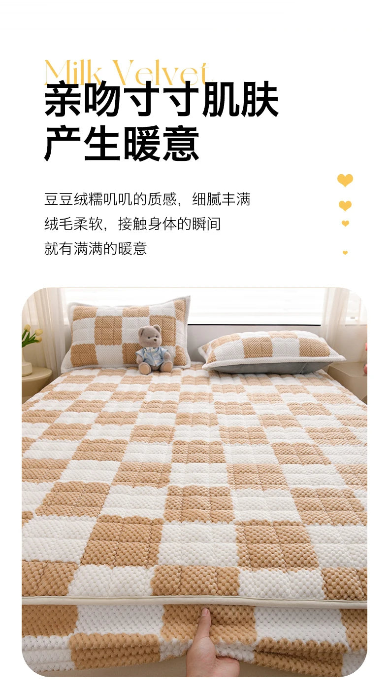 Winter Fleece Mattress Protective Cover | Thickened Milk Fleece Fitted Sheet | Padded Plaid 3-Piece Set